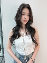 スティル カラン(STILL calin)&nbsp;【伊藤】韓国トレンドヘア◇ハッシュカット×グレージュ