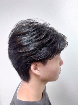 フェザーパーマ風メンズショート