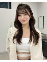 ユーフォリア 新宿通り(Euphoria) レイヤー/オリーブグレー/韓国ヘア/黒髪/小顔/クラゲへアー