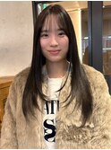 ロングレイヤー アッシュ 顔周りカット 韓国風 透明感カラー