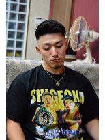 ラフカッターズ 立川店別館&nbsp;フェザーアップ【立川/理容室/床屋/顔剃り/シェービング】