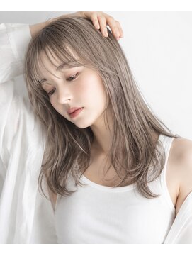 エマ(EMMA) 顔まわりレイヤー×透明感グレージュ