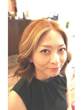 ピンク(PINK) ミディアムゆらぎポブ。