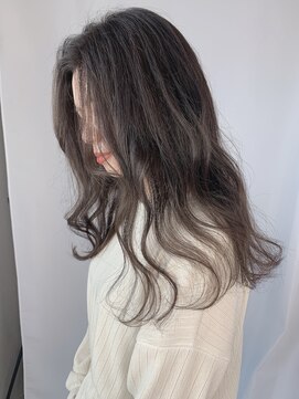 ティティヘアーコーディネート(Titi hair coordinate) 曽田遥菜赤みゼロカラー