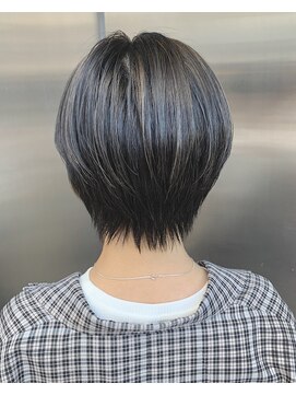 ヘアーメイクオズ(hair make O/S) 【KON】ナチュラルハイライト_ショートウルフ