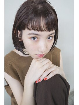 コス(kos) 【nanuk＊UEKI】大人かわいい前髪＊耳かけナチュラルボブ