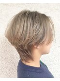 韓国風なユニセックスショート