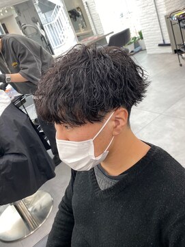 オーバルバイアピッシュ(OVARL by apish) 波巻きスパイラル/ツーブロック/なみなみウェーブ/癖毛カット