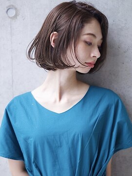 ラダ(Lada) 大人ボブ ショート ストレート 前髪無し 暖色カラー 30代40代