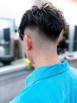 エフエム 明大前(FM)&nbsp;バーバー　ツイストパーマ/ツイスパ/ビジネス/フェードカット