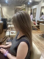 エクリ 麻布十番(equri)&nbsp;シャドウルーツカラー【麻布十番】