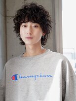 ライラ(Lyla)&nbsp;らしさ引き出すマッシュウルフプードルパーマ