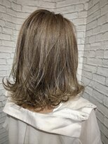 サムシング(Something.)&nbsp;ミディアムレイヤー_ミルクティーカラー