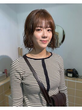 ネルケ 立川(nelke) ベージュ×ボブパーマ