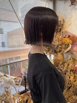 ミント(mint) ぱつっと!人気の切りっぱなしボブ!