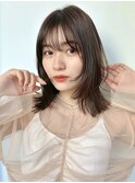 レイヤーカット ミディアムレイヤー 顔まわりレイヤー