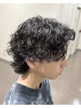 アヴァンス 神戸元町(AVANCE) 縦落ちスパイラルパーマ