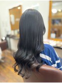 *プルエクステ 毛先だけ巻いた黒髪ロング*