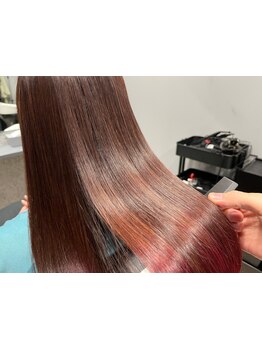 <浦安駅徒歩3分>うねり・広がり・パサつき等様々な悩みを解決するストレート.毎朝のスタイリングも簡単に!