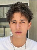 スパイキーショートビジネスショートツイストパーマ刈り上げ30代