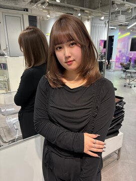 ユーフォリア 渋谷グランデ(Euphoria SHIBUYA GRANDE) ココアブラウン　レイヤーカット　顔まわり