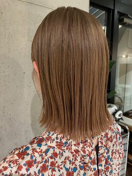 レジュアル(RESSUAL) ストレートくびれヘアアプリコットオレンジハイライトカラー