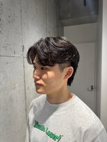 エリマ 武蔵小杉(elima) 自然な毛流れでラフにキマるセンターパート×ニュアンスパーマ