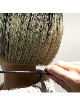 ダンベル 三軒茶屋(DANVEL) ミニボブ