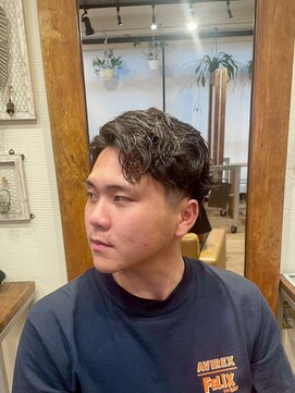 ガイ ラタン ウエスト(GUY lattan west) MEN’S HAIR/ナチュラルパーマ/フェザーパーマ/松戸駅