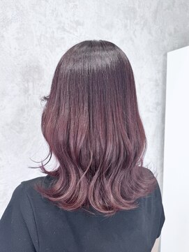 デミヘアー(Demi hair) ピンクブラウン×くびれ巻き