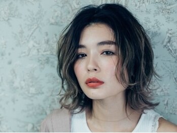 ラウンズ 錦糸町(Rounds)の写真/顔周りのカットで印象が変わる！丁寧なカウンセリングと高い技術で、あなたに一番似合う髪型を提案します♪