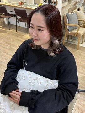 テトラ バイ ネオリーブ 横浜西口店(tetra by neolive) チェリーレッド インナーカラー ケアブリーチ ボブ 横浜★