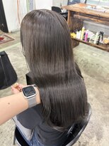 メゾンアトリエ(MaisonAtelier)&nbsp;透明感グレージュ