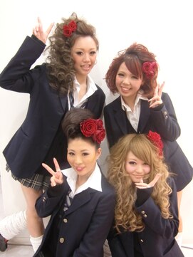 ラチャウ(La.Ciau) 卒業式薔薇スタイル