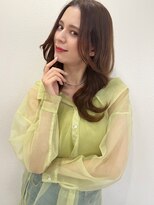 マリアバイアフロート(Maria by AFLOAT)&nbsp;【山田】センターパート外ハネレイヤー小顔カット