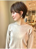 前髪大人かわいい美髪ホワイトグレージュネビージュショートボブ