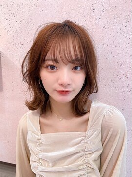 ルームバイシー 新宿(Loom. by Sea) 透明感カラー/艶感カラー/ブラウンカラー