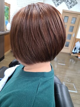 ワッズヘアー(W's Hair) 前下がりボブ