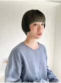 グリーンカラーとマッシュショート