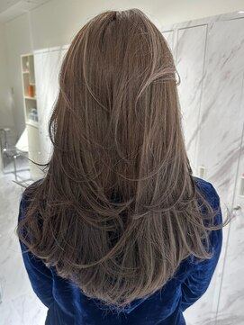 アンダーバーホワイト モデ 富田林店(_WHITE mode) ハイライトカラーミルクティーベージュレイヤーカット