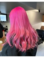 シャウルデッサントウキョウ 表参道(CHARLES DESSIN Tokyo)&nbsp;ケアブリーチ/ハイトーン/ピンク/チェリーレッド/表参道