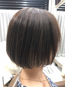エクロジエ 鳴門店 ショートボブ