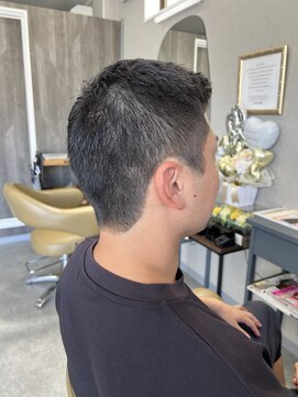 センザライト(Send The Light) メンズカット