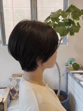 リーシュ(LEASH) 骨格に合わせるショートヘア