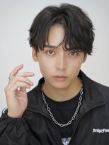 メンズサロン EIGHT MEN 北千住店【エイト】 フェザーパーマブルーブラック刈り上げセンターパートシャドー