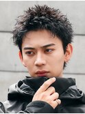 心斎橋スパイキーショートビジネスヘアフェザーショートパーマ
