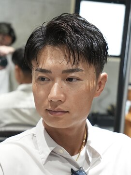 メッツ 原宿(METS) MEN'S/アップバングサイドパート×テーパーフェード