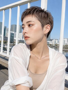 バグズ(Baguz) 透明感ハンサムベリーショート小顔マニッシュヘア
