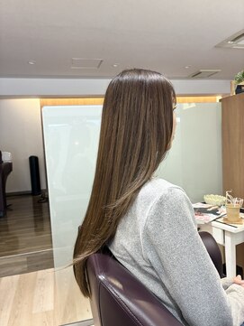 エル バイ ファースト(L by first) 【L by first】ハッシュカット×スーパーロング 10代/20代/30代