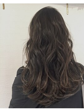 アプリ バイ リアン 浦和(appri by Rien) ハイライトグラデーション×スノーベージュ